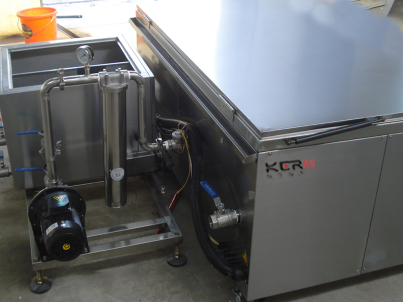 KRU系列汽保型超声波清洗机